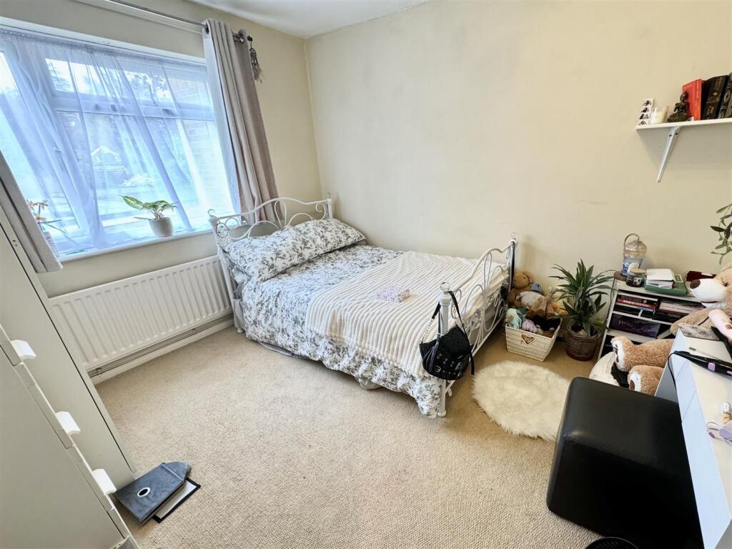 Apartment in Bournemouth - More