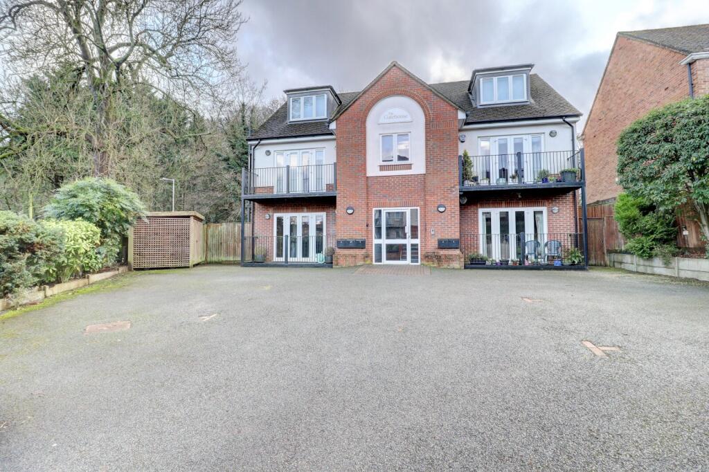 Main image of property: Cedar Avenue, Hazlemere, High Wycombe, Buckinghamshire, HP15