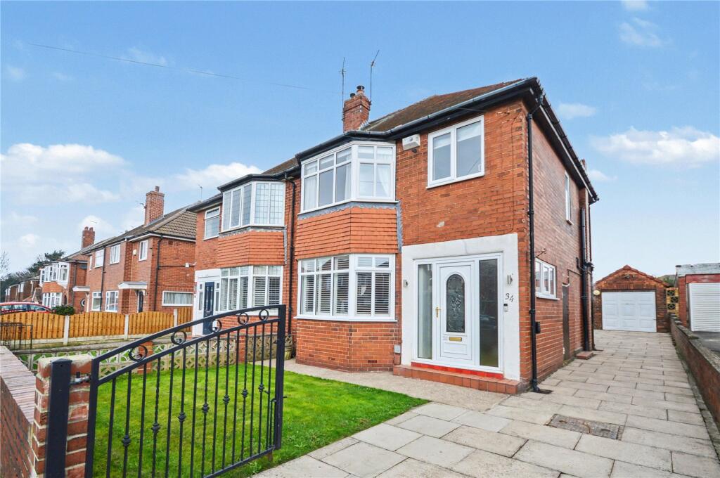 Main image of property: North Lingwell Road, Leeds, West Yorkshire