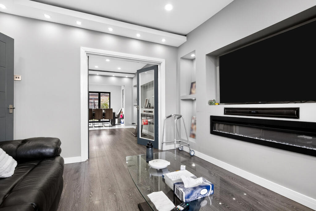 Additional image 7 of Michael Road, Smethwick, B67