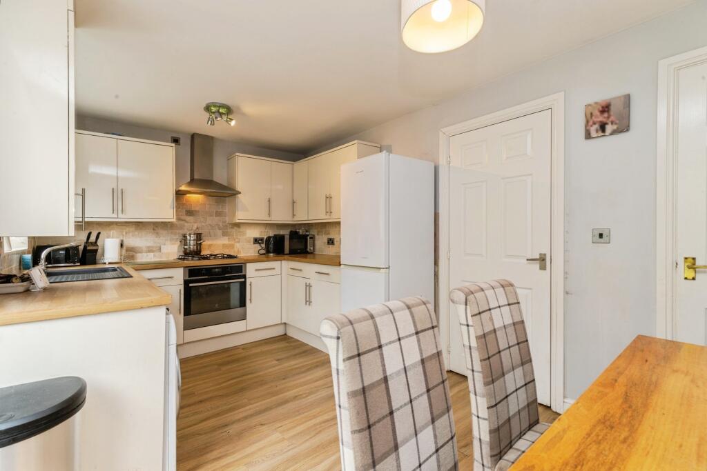 Evergreen Close, Chorley, PR7 - View 5