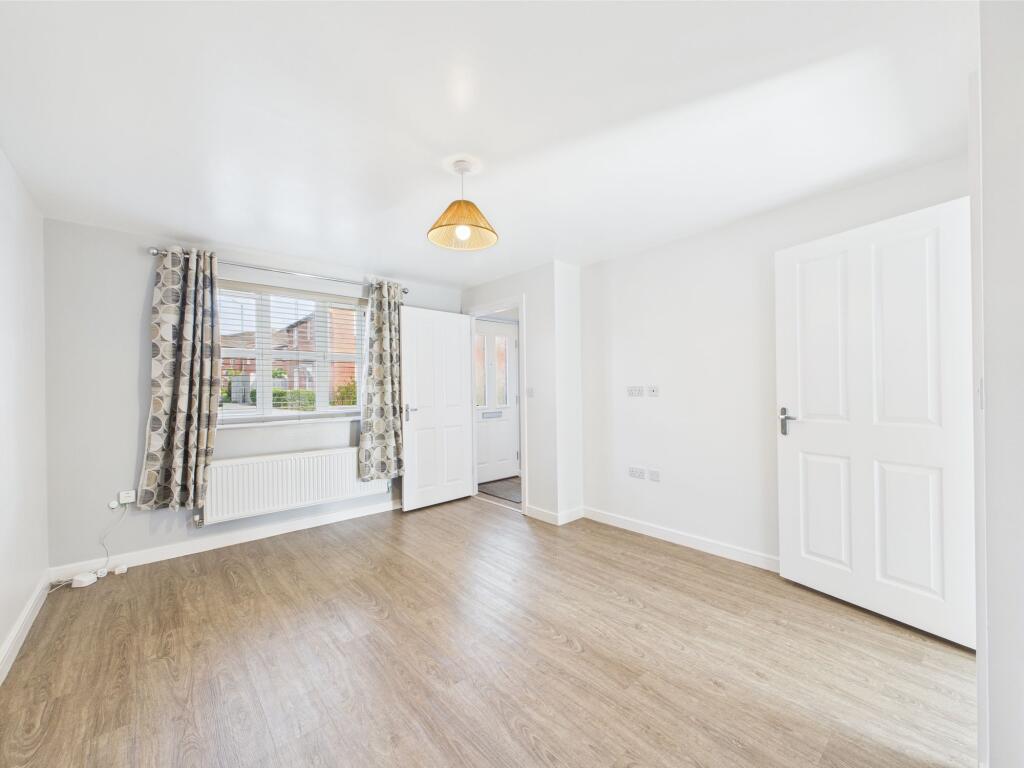 House in Sheffield - More