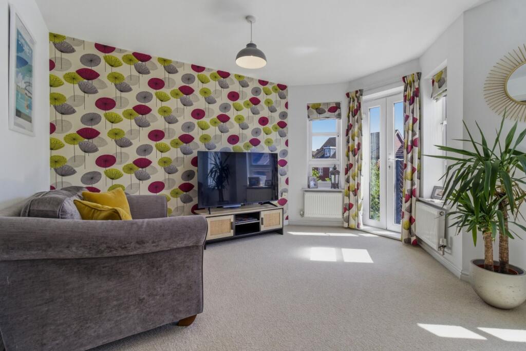 Hill View Road, Malvern, Worcestershire, WR14 1FJ photo 2
