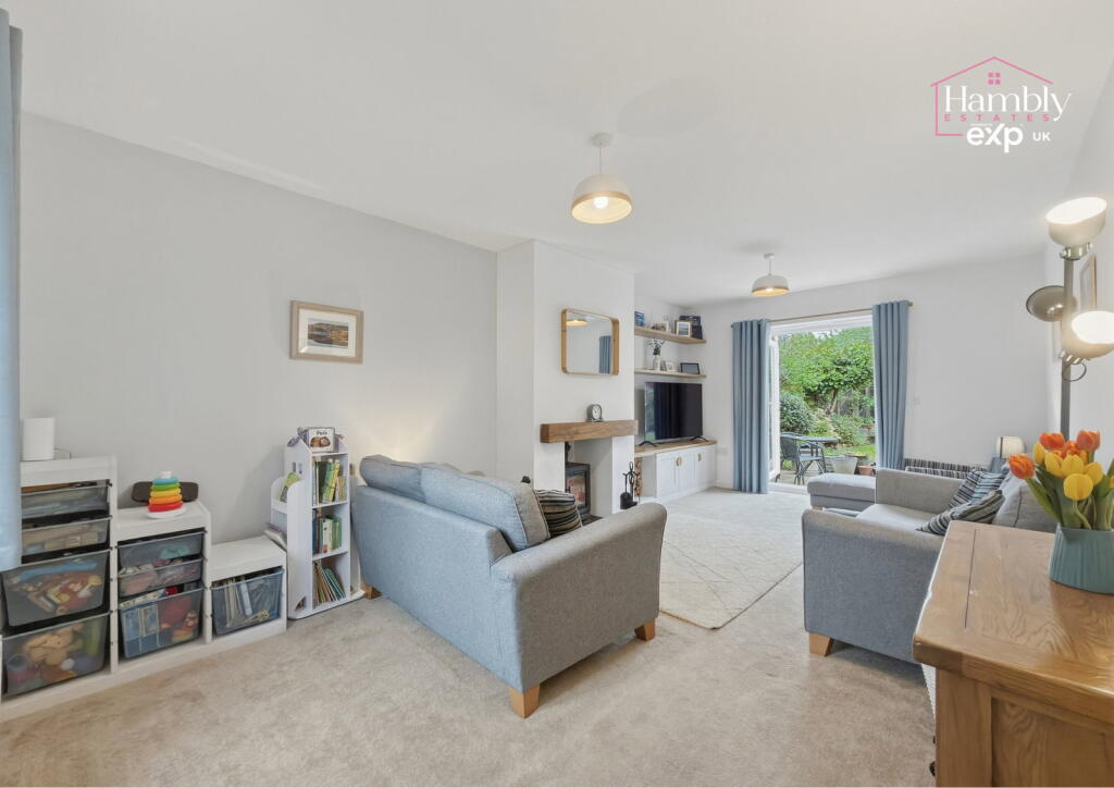 Main image of property: Lonydd Glas, Llanharan, CF72