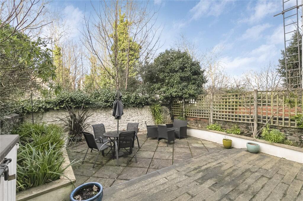 Main image of property: Waverley Road, Bristol, BS6