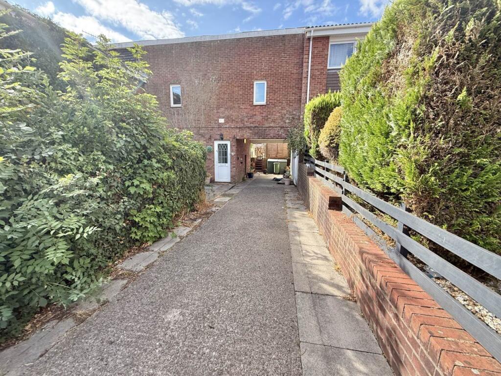 Brynglas, Cwmbran,