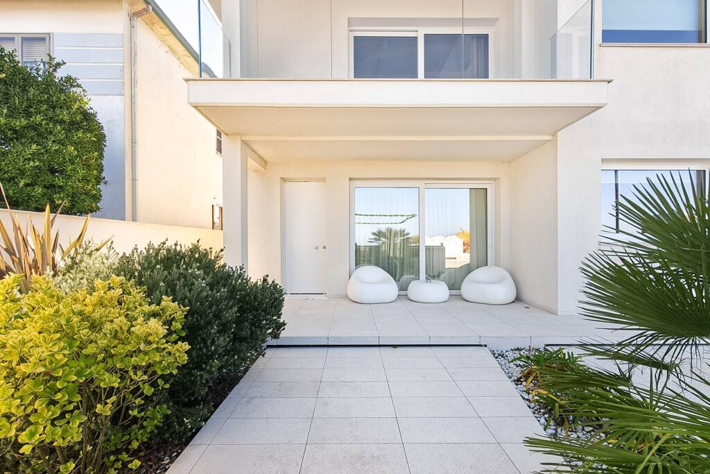 Main image of property: Le Marche, Pesaro e Urbino, Mondolfo