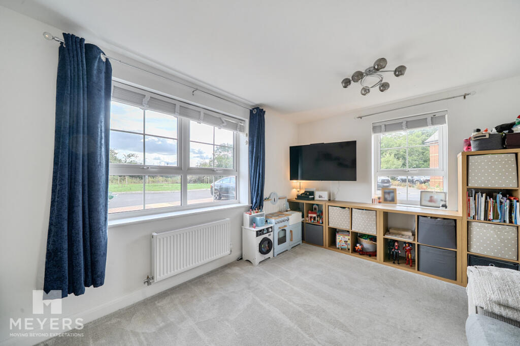 House in Wimborne Minster, Quarter Jack Park, St Johns - More