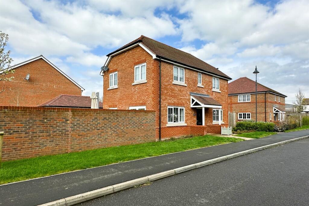 Main image of property: Inlands Road, Nutbourne, Chichester, PO18