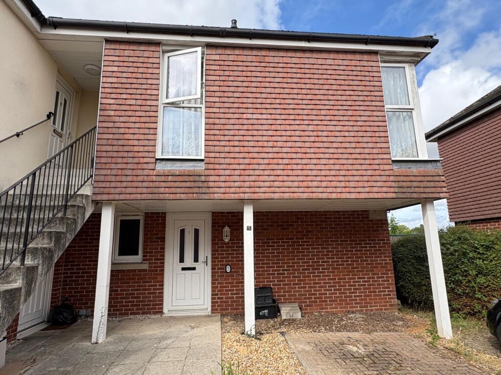 Main image of property: Wickham Court, Totton, Southampton, SO40