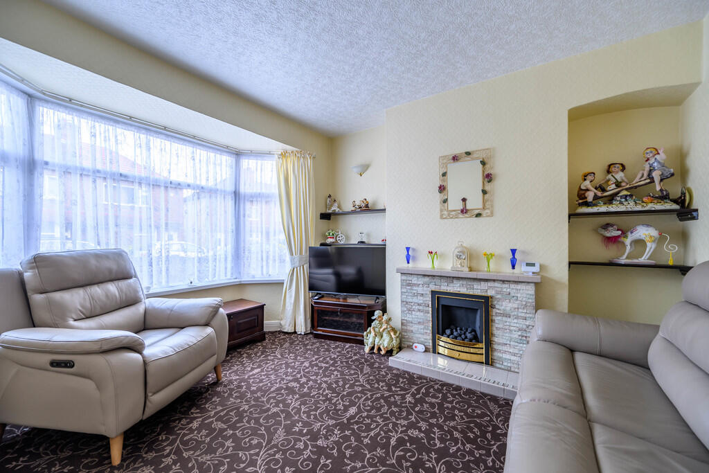 House in Nottingham - View 4