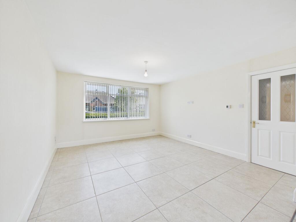 Wilson Avenue, Kirkby-In-Ashfield, NG17 - More