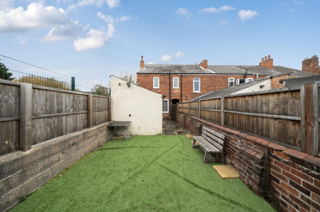 House in Lincoln, St Catherines, Boultham - View 4