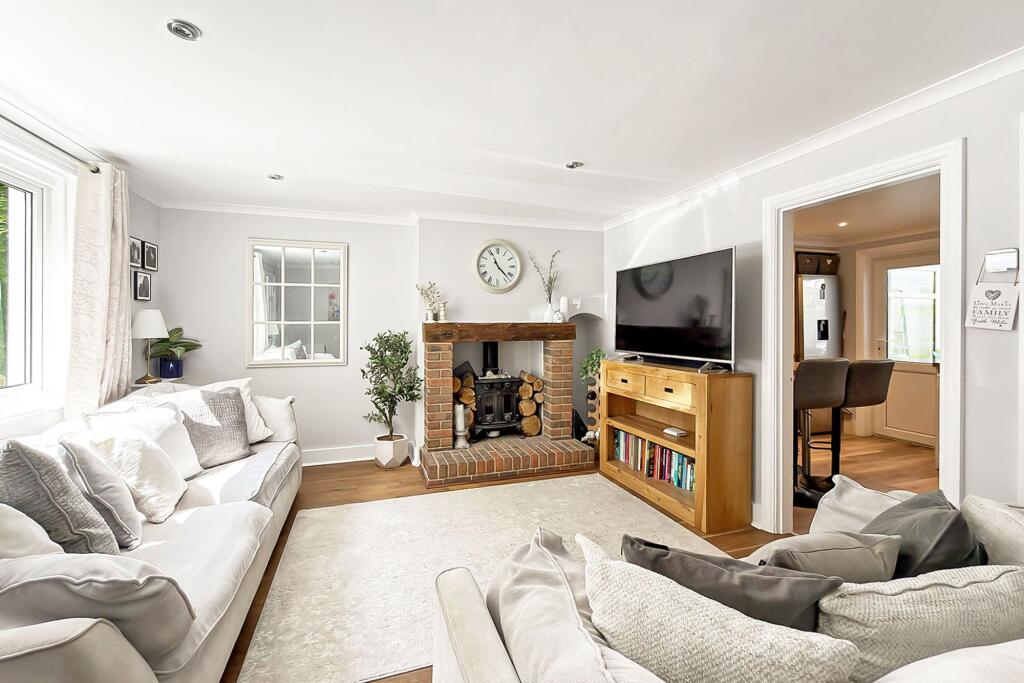 Water Lane, Angmering, BN16 - View 2