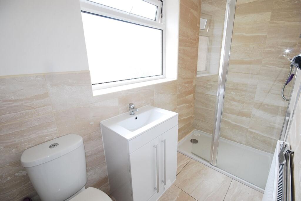 Apartment in Newcastle upon Tyne, Tyne and Wear - View 3
