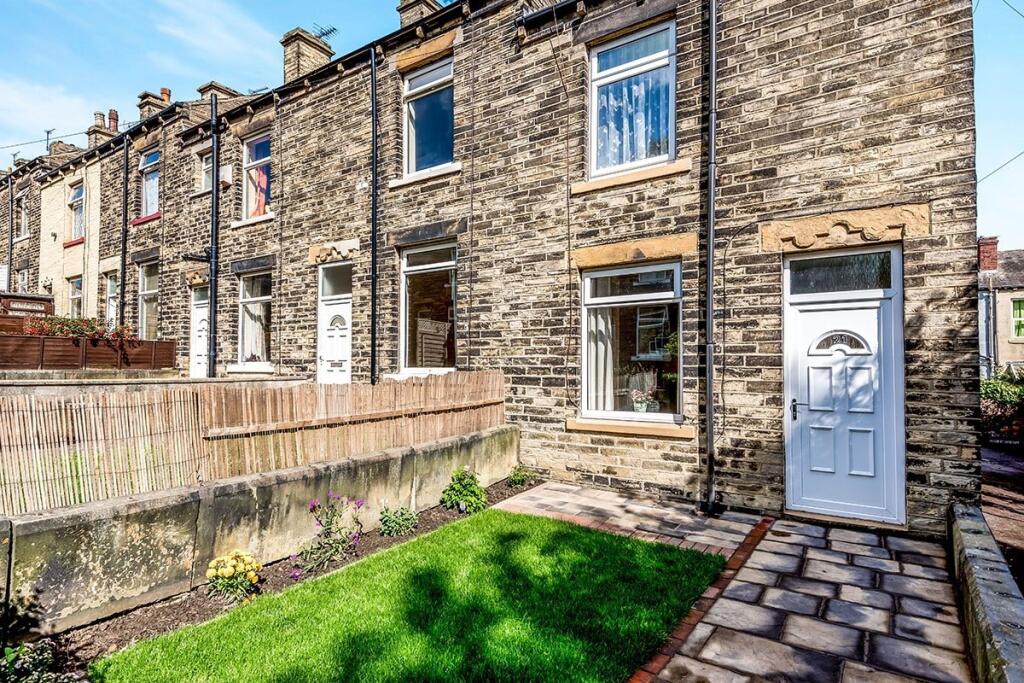 Main image of property: Highfield Terrace, Cleckheaton, West Yorkshire, BD19