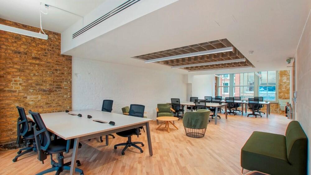 Main image of property: 82 Clerkenwell Road, London