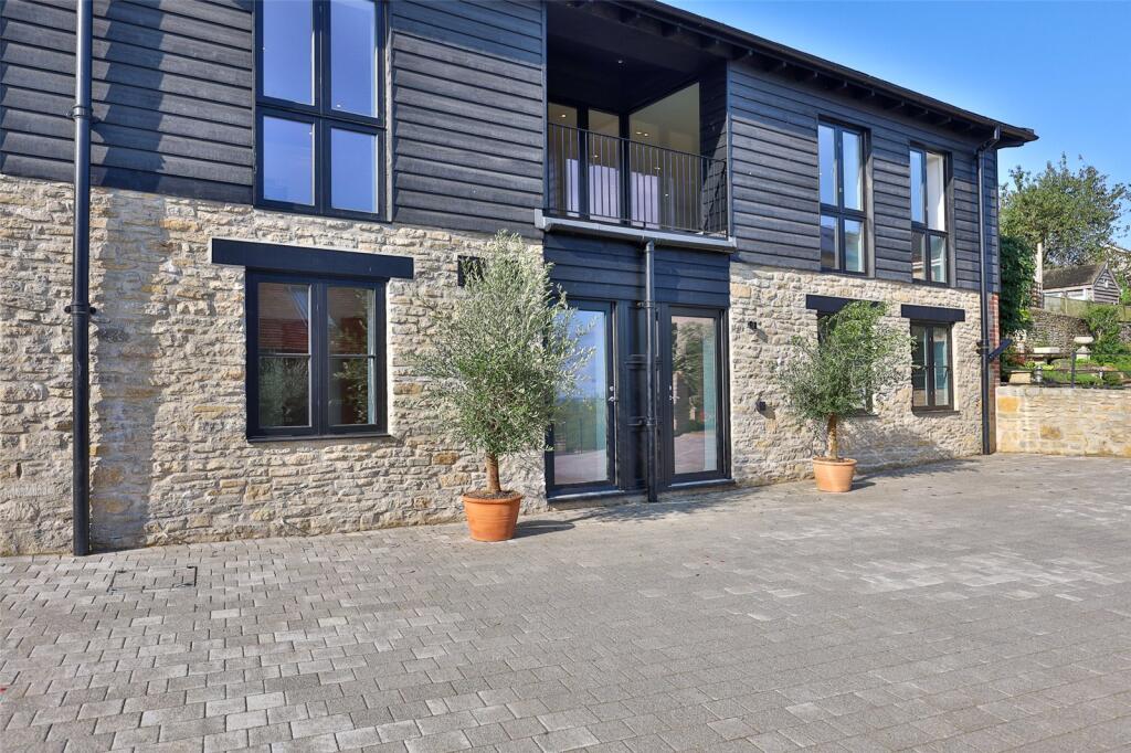 3-bed terraced on 4 St. Marys Barns, Stalbridge, Sturminster Newton, Dorset, DT10, £550,000