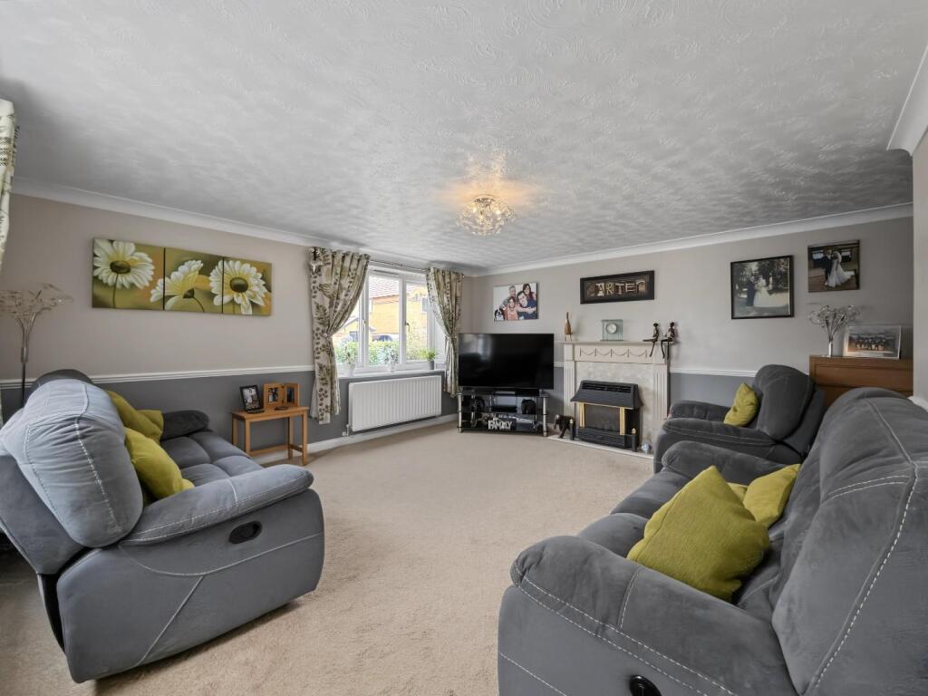 Rochelle Way, Duston, Northampton NN5 - View 5