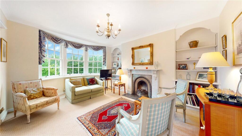 Main image of property: South Grove, London, N6