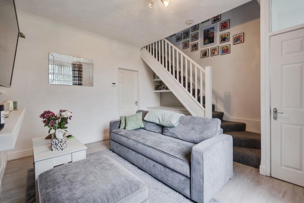 House in Bolton, Greater Manchester - View 4