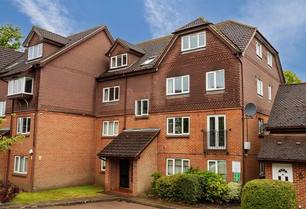 Apartment in Reigate and Banstead, Earlswood - View 4