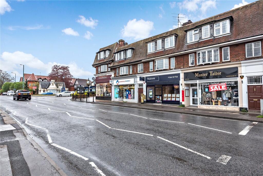 Main image of property: London Road, Sunningdale, Ascot, Berkshire, SL5
