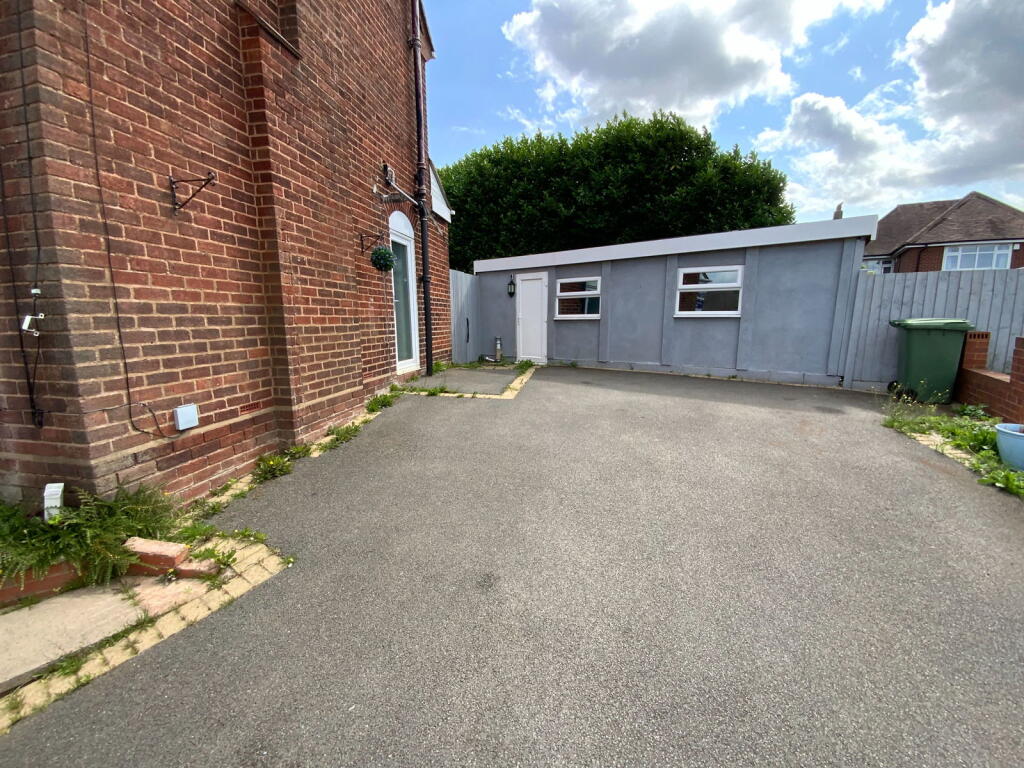 Additional image 12 of HALESOWEN, Kent Road