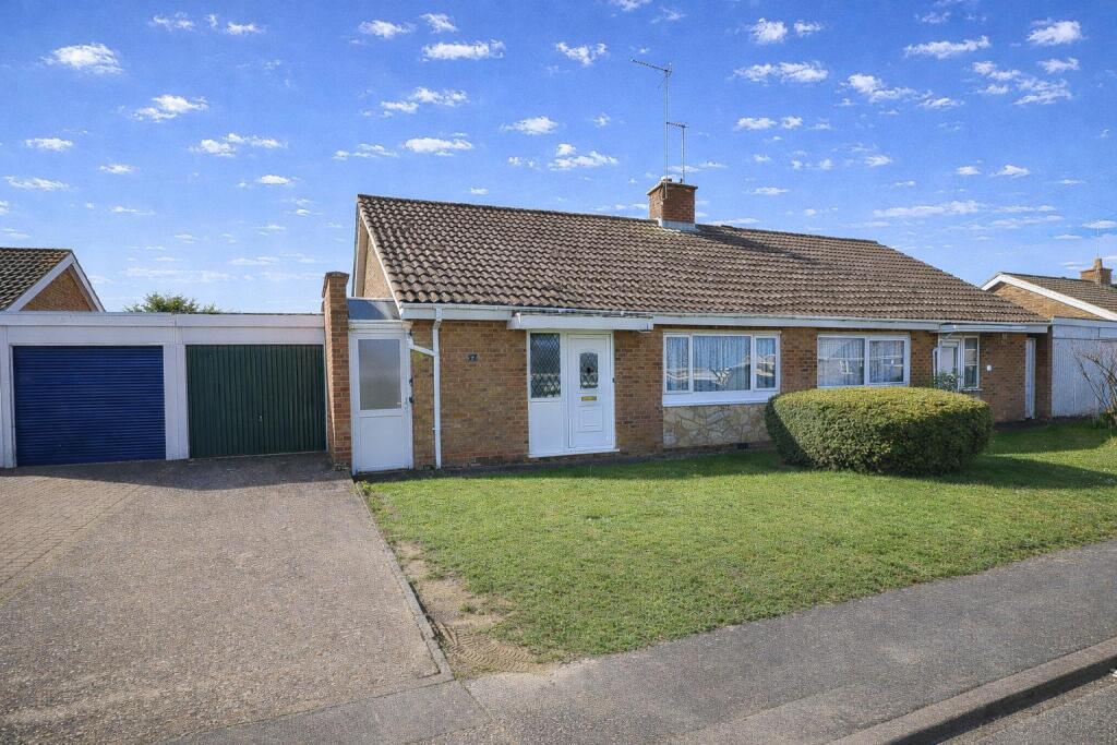 Main image of property: Drayton Close, Rushden, NN10 9HY
