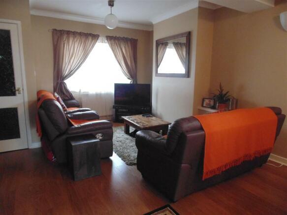 House in Swindon - View 5