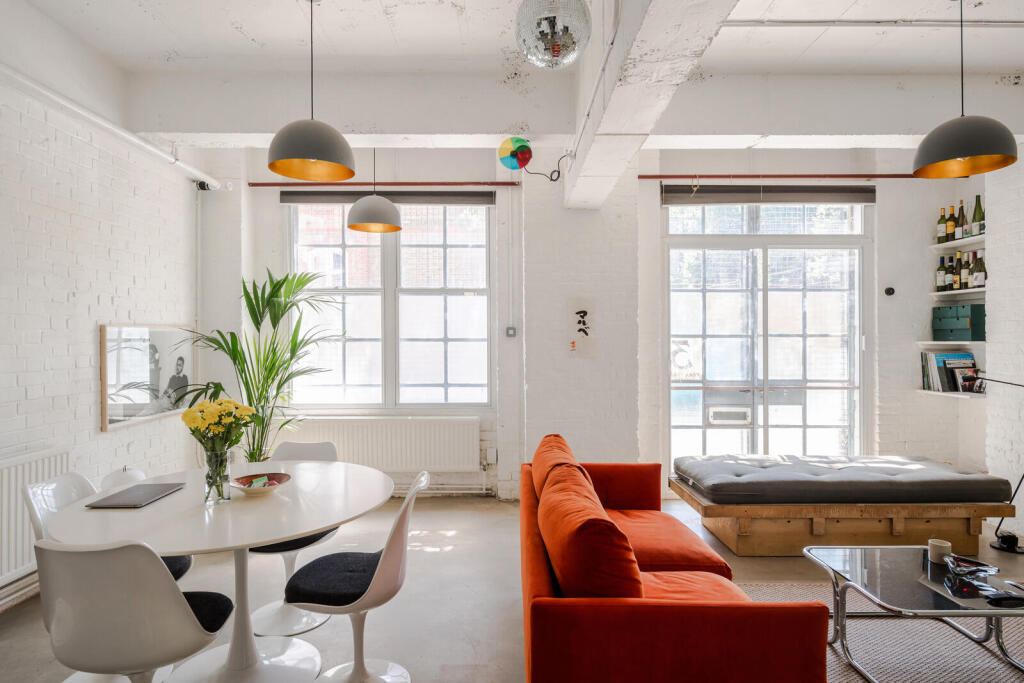 Main image of property: Ezra Street, London