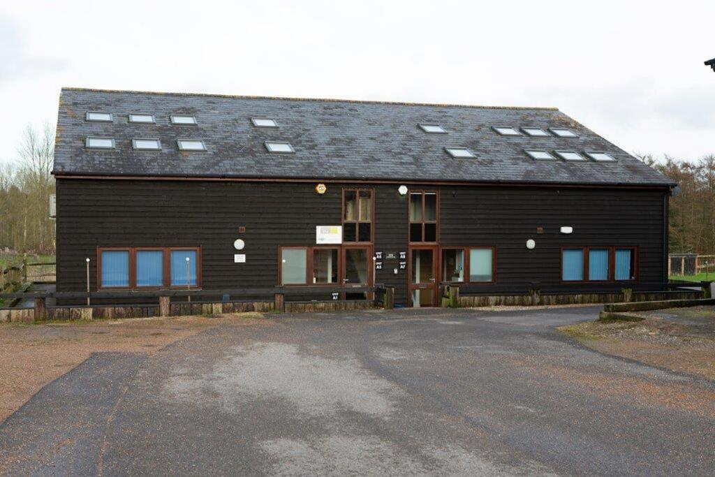 Main image of property: Unit A5, Speldhurst Business Park, Langton Road, Speldhurst, Tunbridge Wells, TN3 0AQ