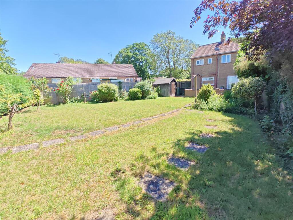 House in Cottingham, North Northamptonshire - View 4