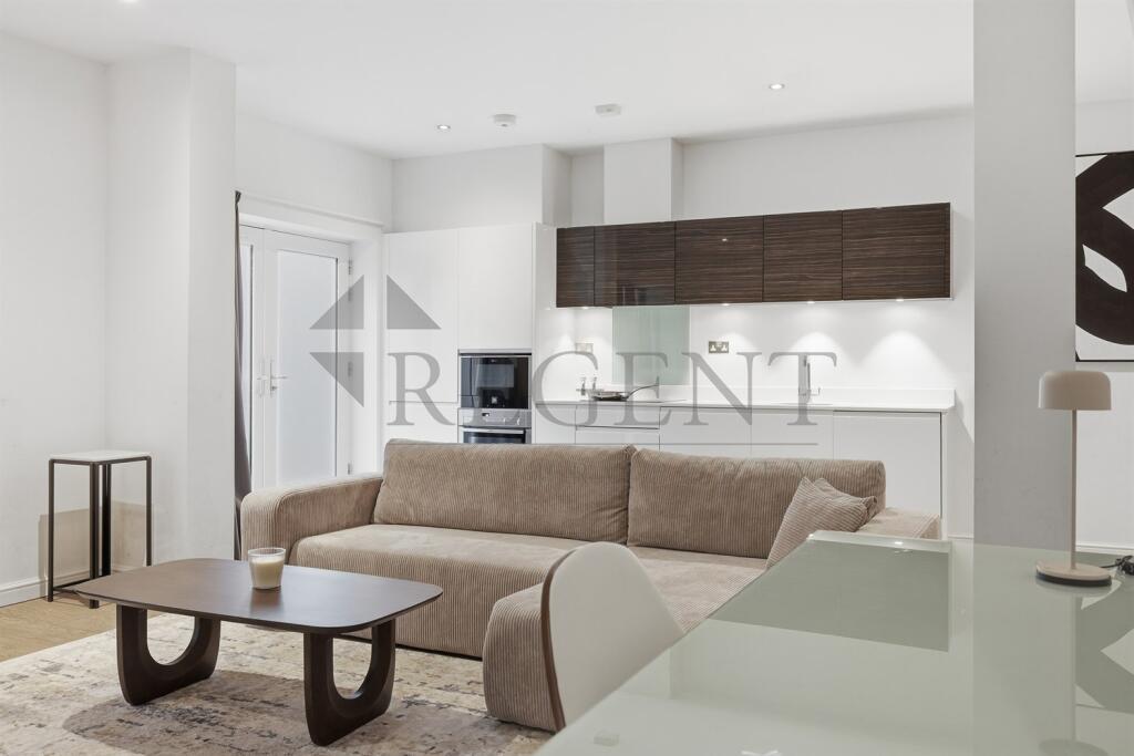 Apartment in Twickenham - View 3