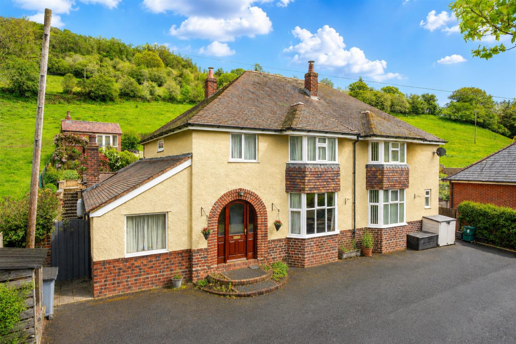 Main image of property: Dolywern, Pontfadog, Llangollen