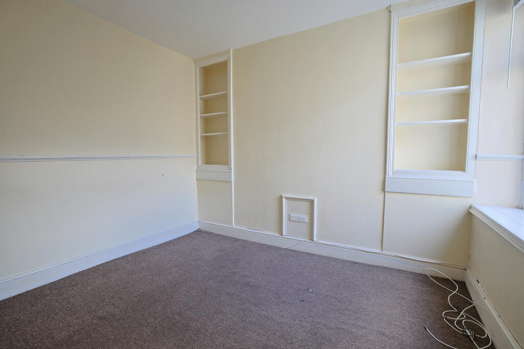 Queen Street, Treforest, Pontypridd, CF37 photo 4
