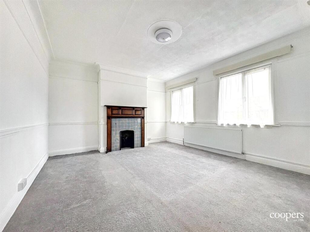 Main image of property: Victoria Road, Ruislip, HA4