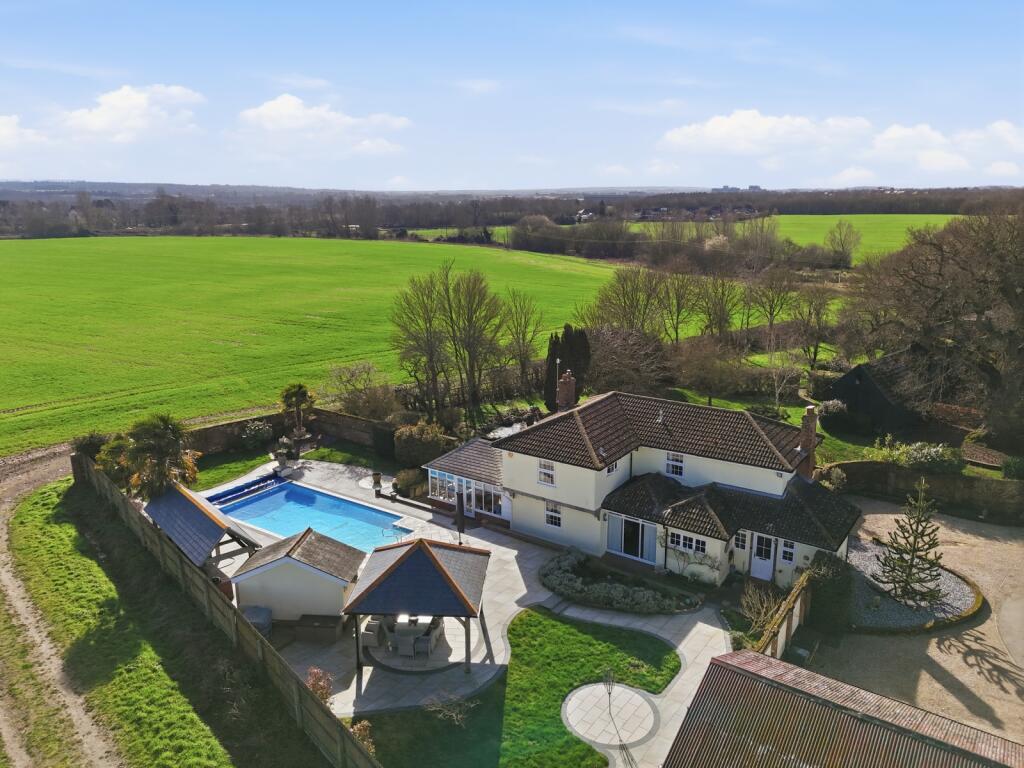 Main image of property: Oak Road, Rivenhall, CM8