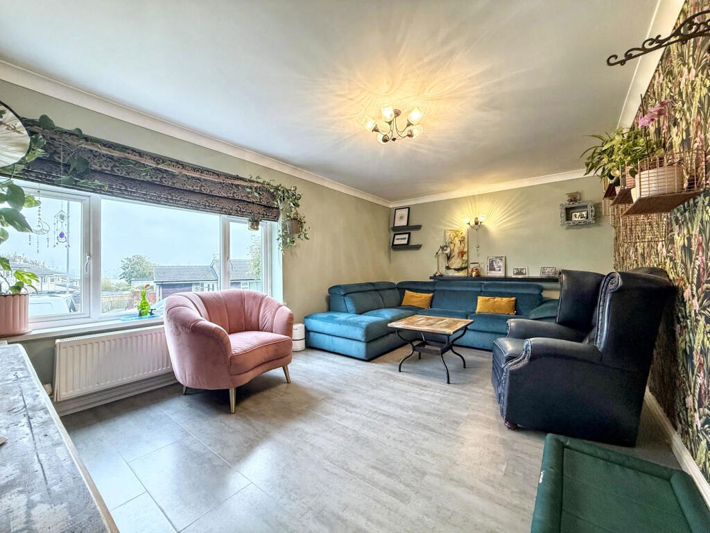 House in Durham - View 3