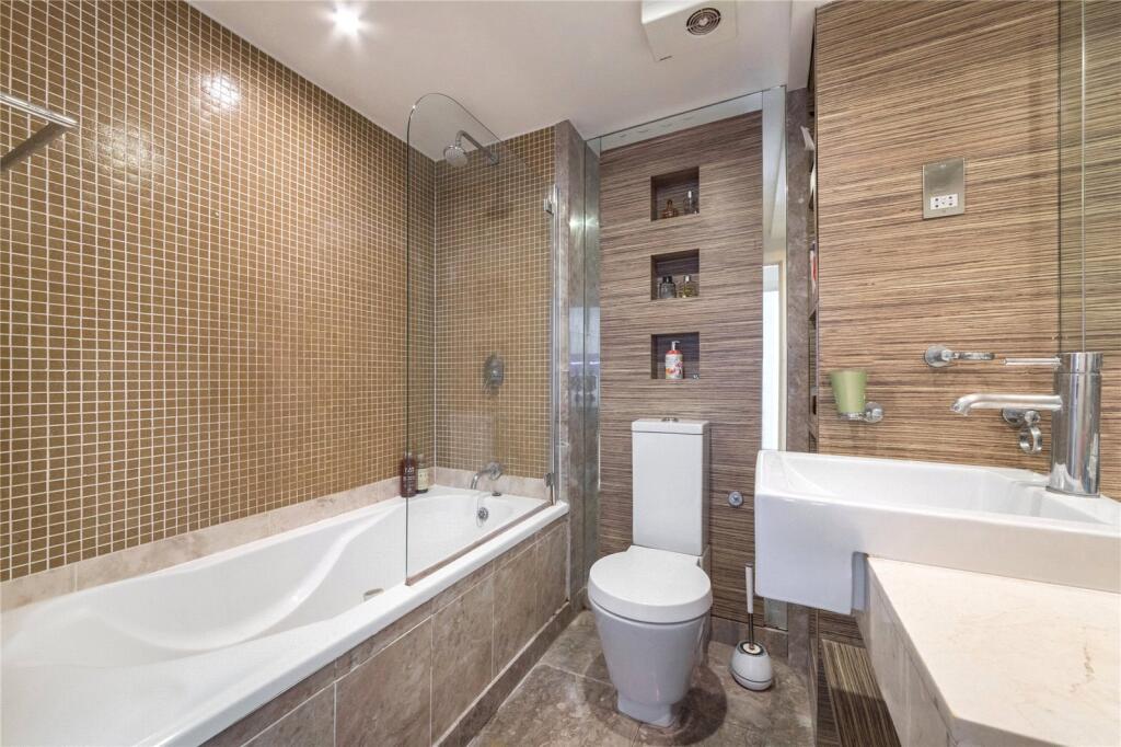 Apartment in London - View 4
