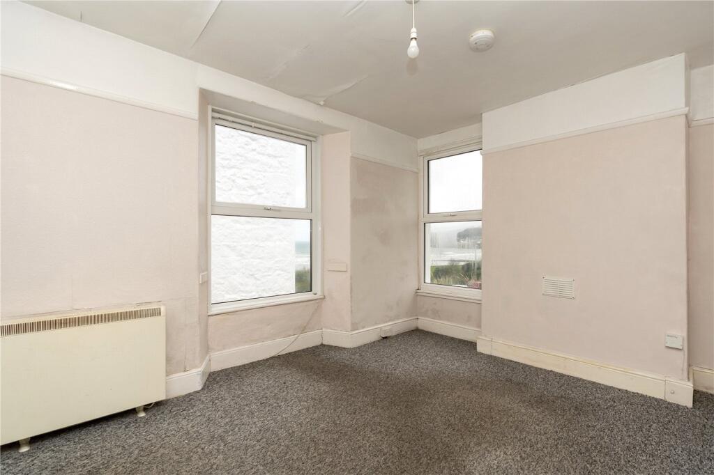 Alexandra Terrace, Penzance, Cornwall, TR18 photo 3