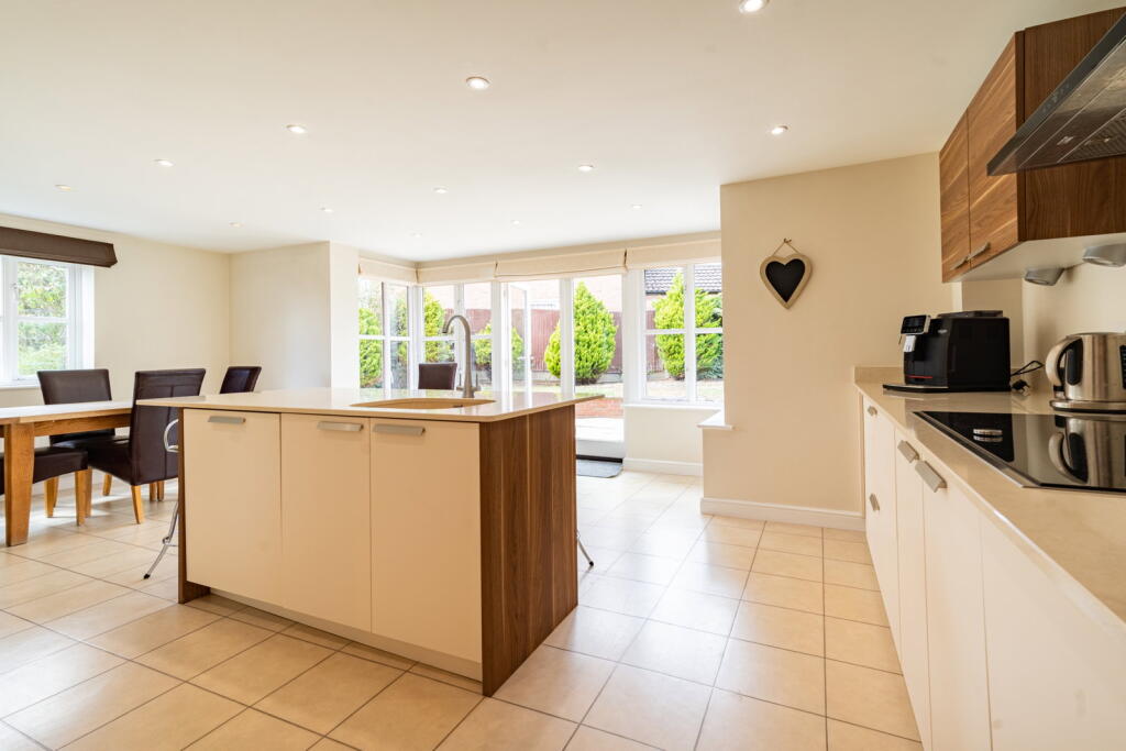 House in Milton Keynes - View 4