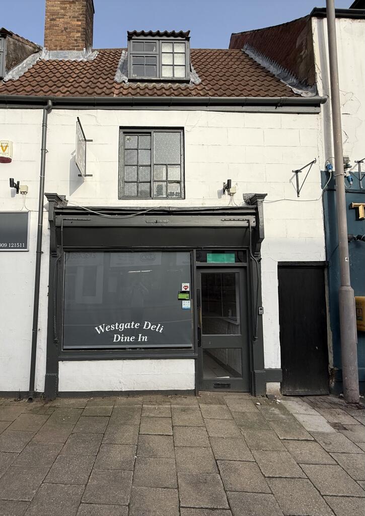 Main image of property: 72 West Gate, Mansfield, Nottinghamshire NG18 1RR