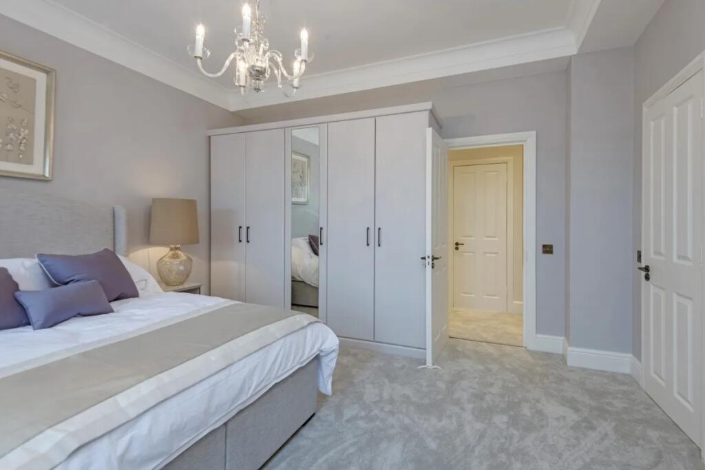 3 bedroom flat for rent
