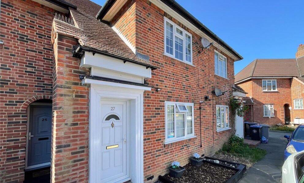 Main image of property: 27 Brookfield Court, Gooseacre Lane, Harrow, Middlesex, HA3 0XZ