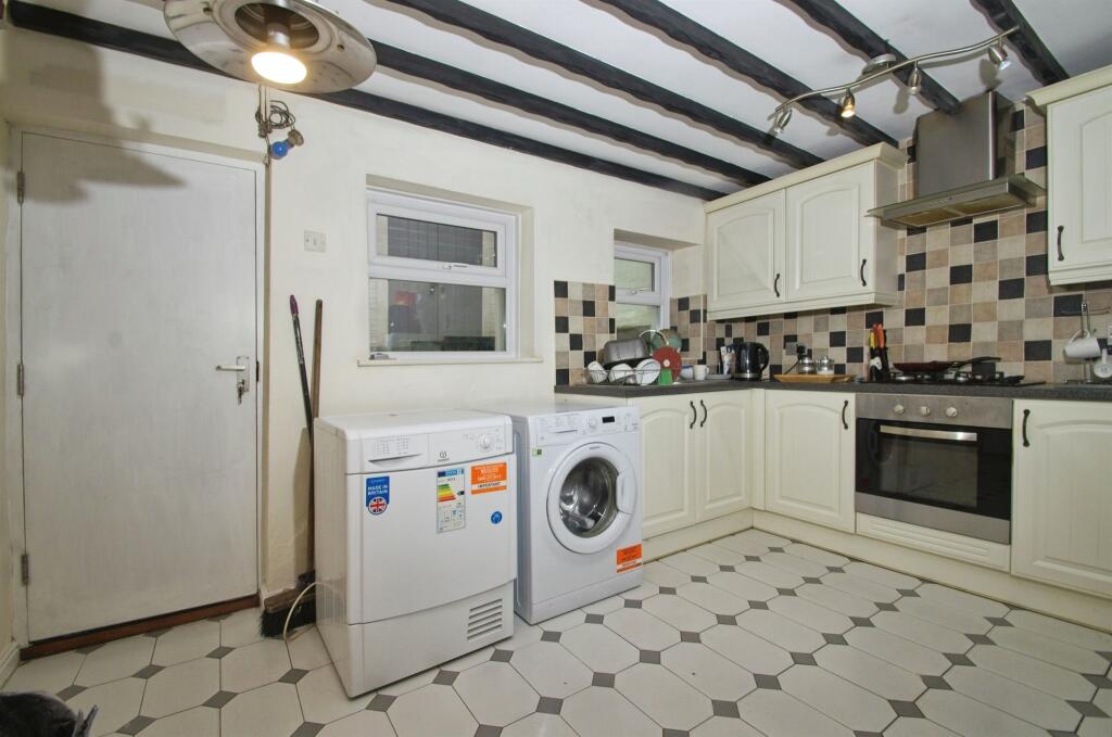 Pentrebach Road, Pontypridd photo 3