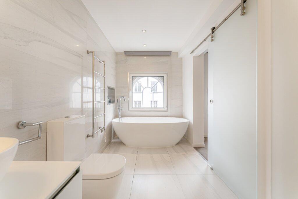 Apartment in London, Marylebone - View 5