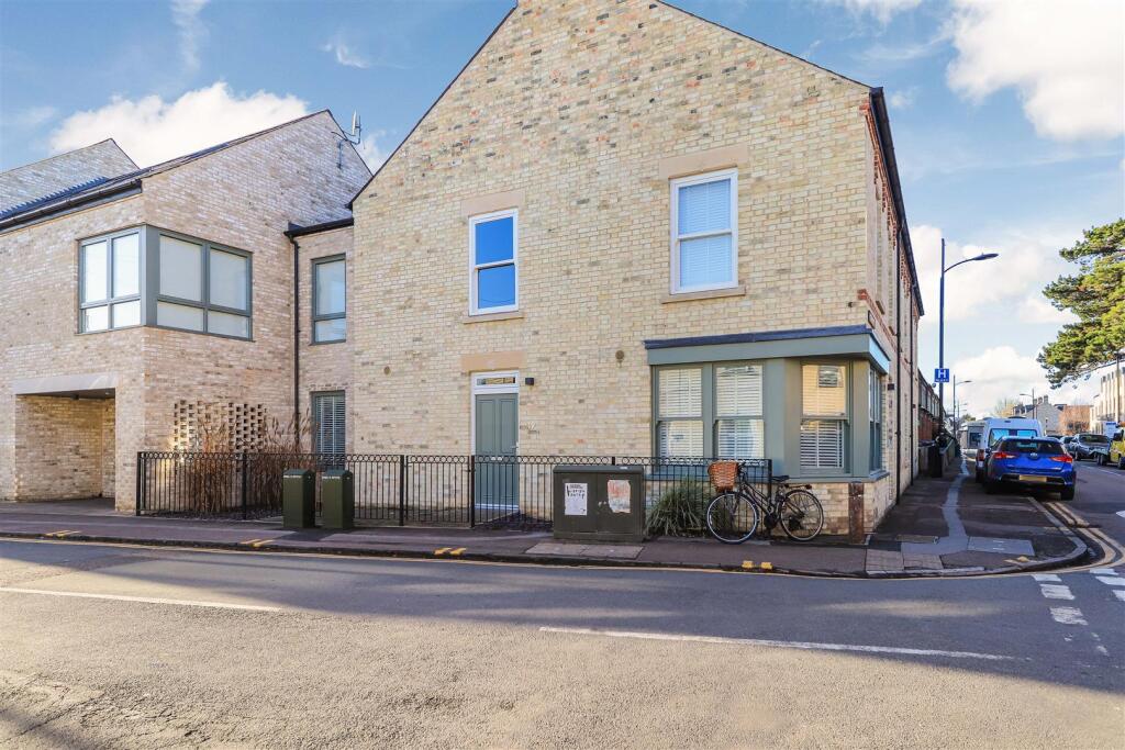 Main image of property: Montreal Road, Cambridge