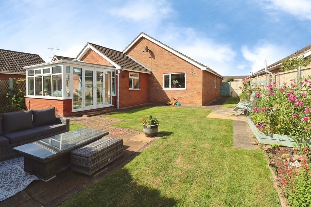 House in West Lindsey, Sudbrooke CP - View 5