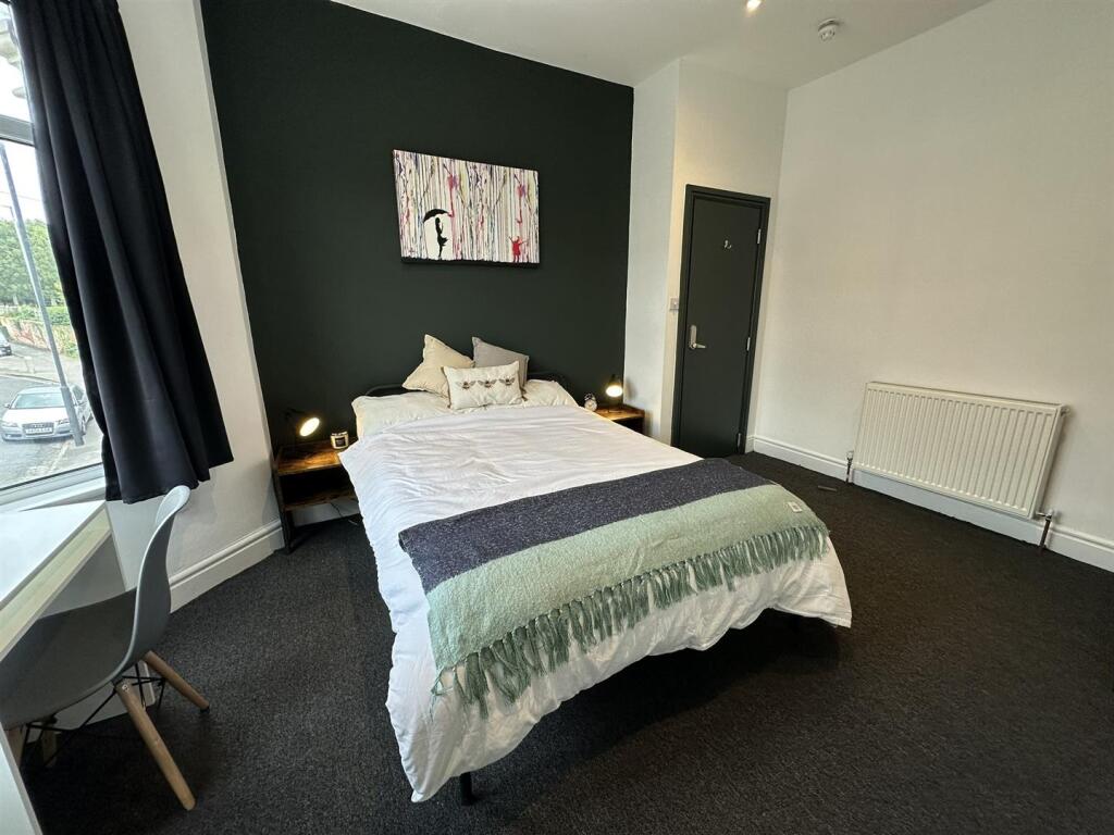 1 bedroom house share for rent